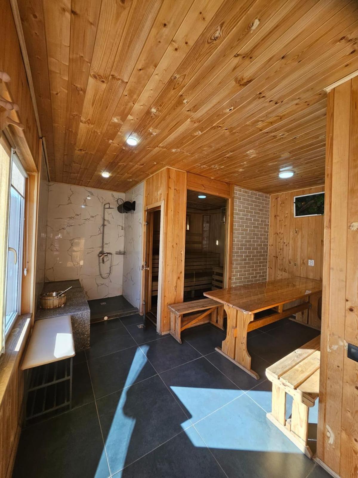 הוילה אלמטי Nasha Dacha מראה חיצוני תמונה